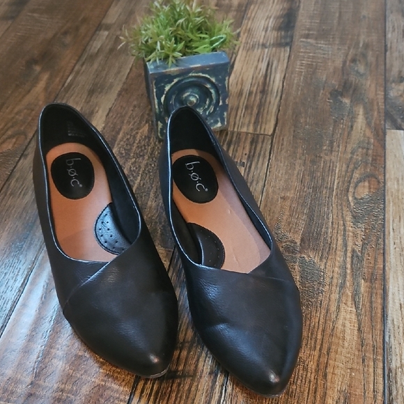 b.o.c. Shoes - b.o.c. Women's Classic Black Loafers